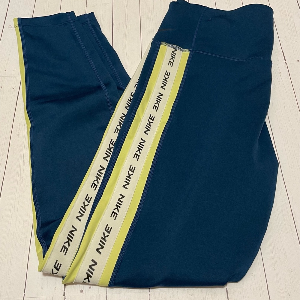 Nike Dri-fit leggings